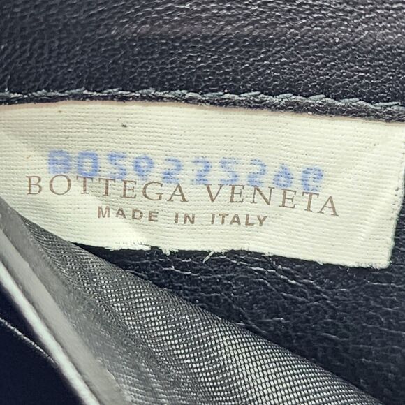 Bottega Veneta Intrecciato Leather Zip Around Wallet in Black - Picture 8 of 9